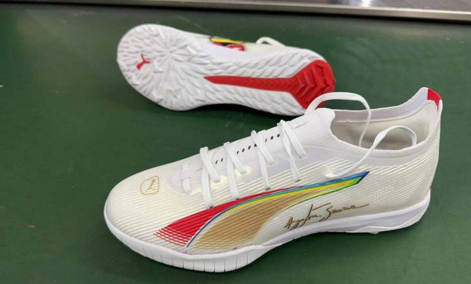 PUMA ULTRA 5 TF Size 39~45-64748200